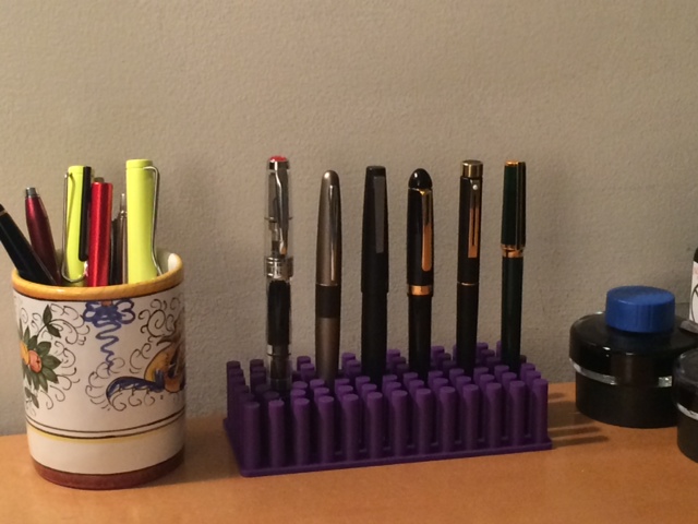 fountain pen desk holder