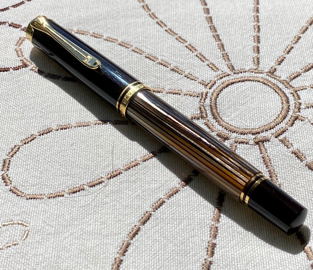 Pelikan M400 Special Edition Brown Tortoiseshell – Wonder Pens