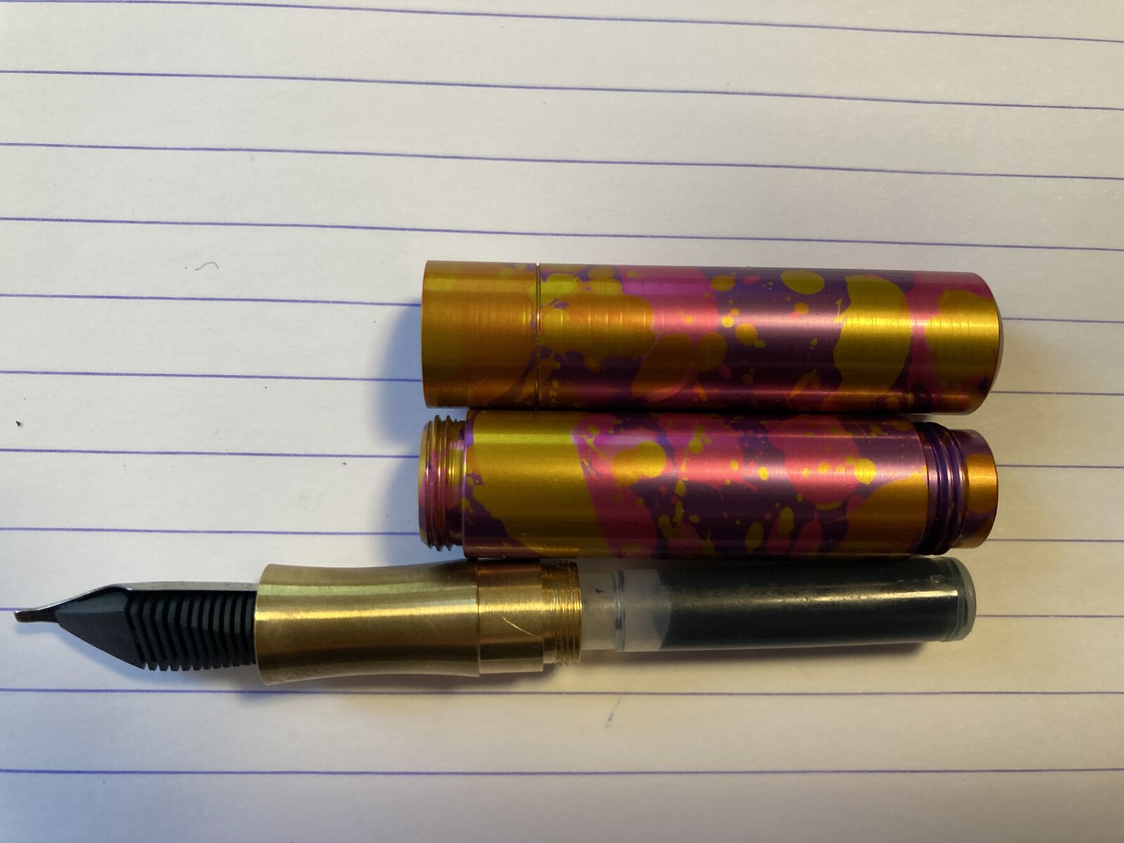 Accounting for the ensso PIUMA Pocket Fountain Pen in Brass