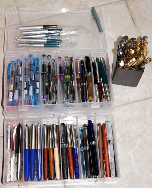 Just a whole bunch of cheap Chinese fountain pens