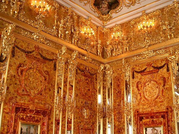 Amber_room_1.jpg