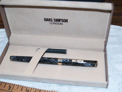 Daks-Simpson-enamel-over-metal-fountain-pen-and.jpg