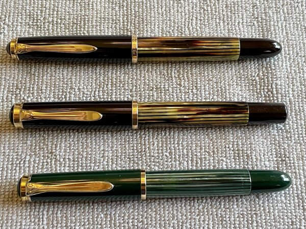 Pelikan 400 Green:Green stripe 8.jpg