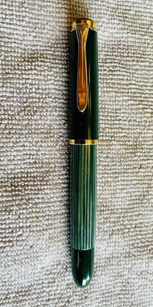 Pelikan 400 Green:Green stripe 1.jpg