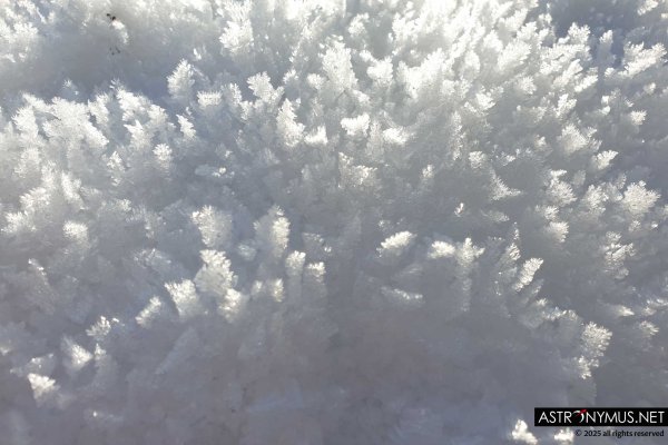 Ice_Crystals_03.jpg