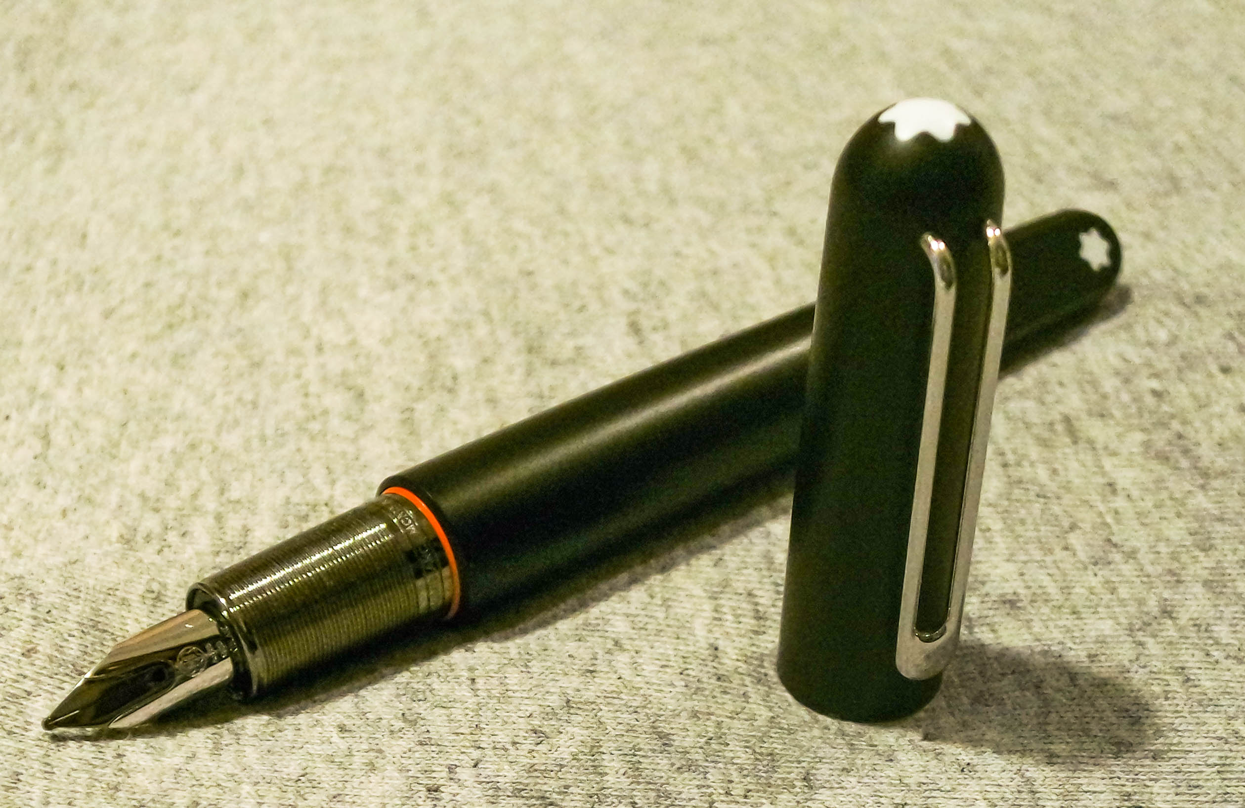 Rollerball montblanc outlet m ultra black