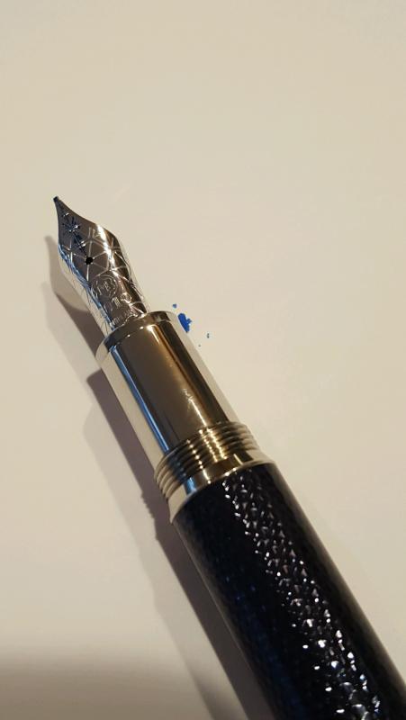 Montblanc blue hour online fountain pen