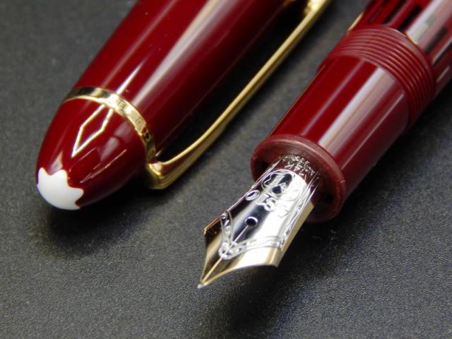 Montblanc 2025 144 burgundy