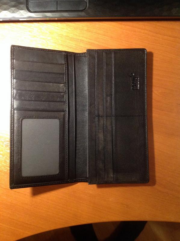 Is my Mont Blanc wallet real or fake? : r/montblanc