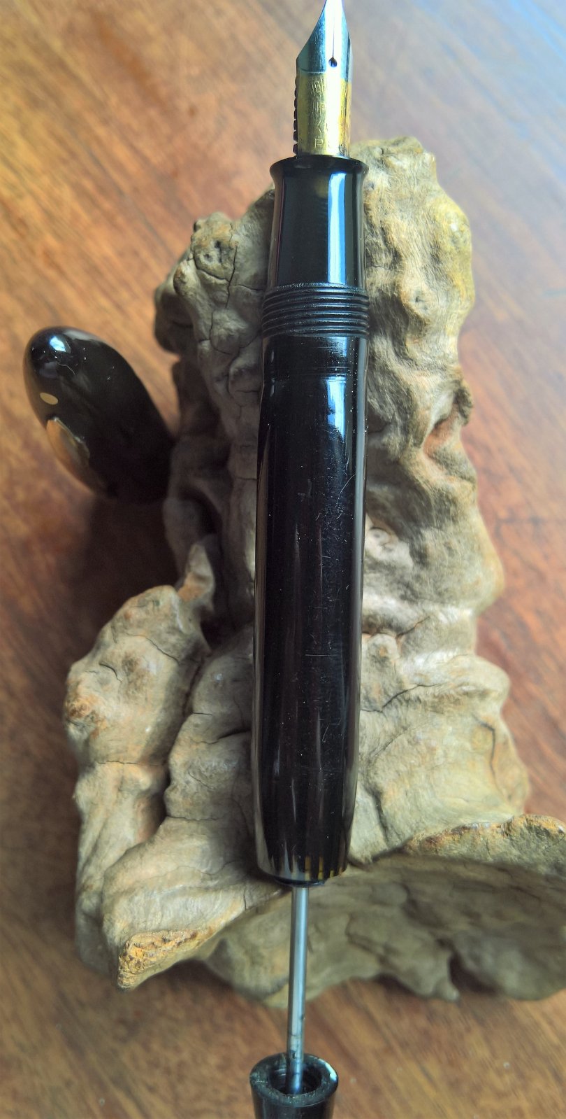 something wicked this way comes, witchy pens for spooky season :  r/fountainpens