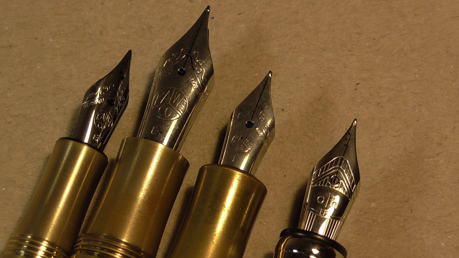 Sheaffer Award Fountain Pen + Spare Nibs - Brushed Steel, Steel Trim,  Medium (New Old Stock) - Peyton Street Pens