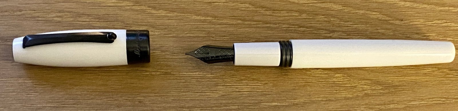 Montegrappa Fortuna Missing Correct Finial? - Fountain & Dip Pens