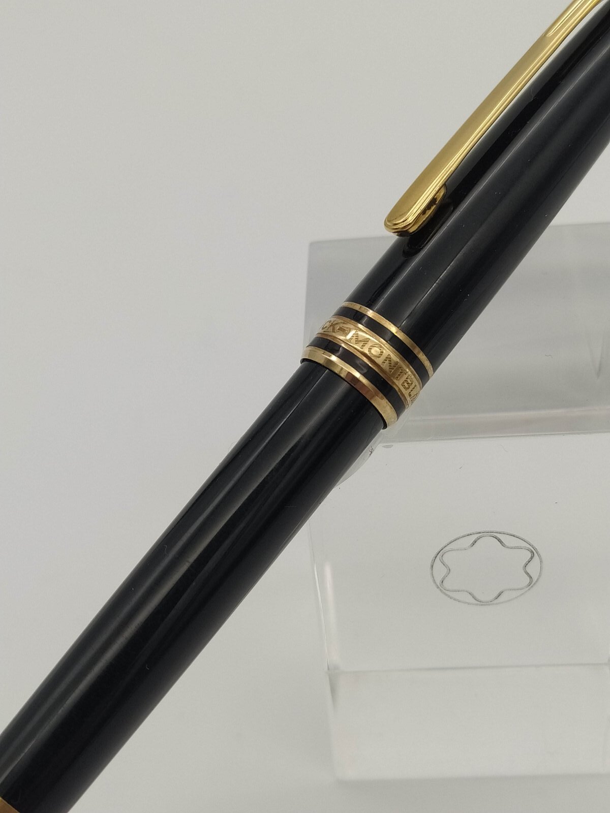 MONTBLANC WOOD 14K GOLD 585 FOUNTAIN PEN VINTAGE GERMANY