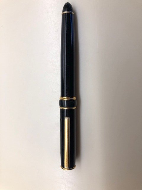 Can anyone recognise the make of this pen please? - Fountain & Dip Pens -  First Stop - The Fountain Pen Network