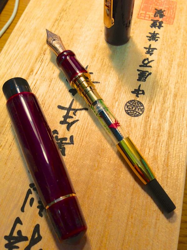 https://www.fountainpennetwork.com/forum/uploads/post-103344-0-25552300-1370029316.jpg